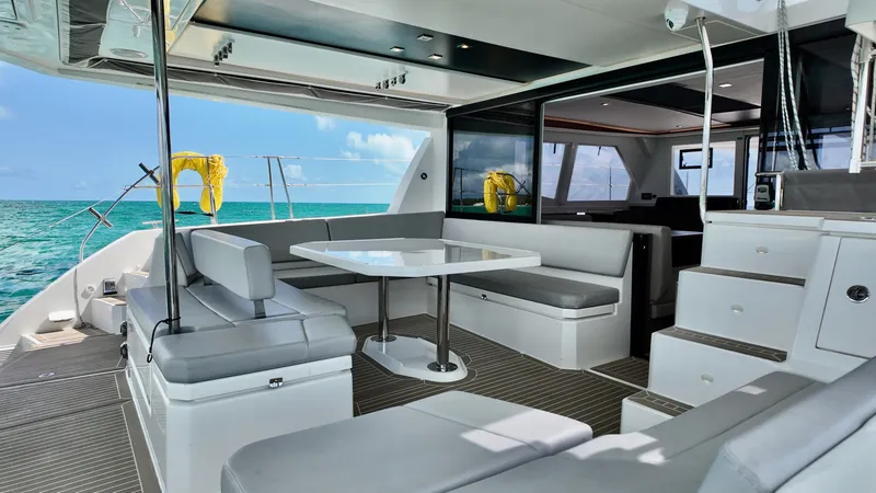 Slide: The Image of Leopard 45 2023 - 16