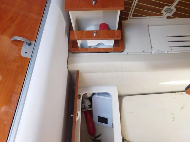 Slide: The Image of Wellcraft 290 Coastal 2015 - 22