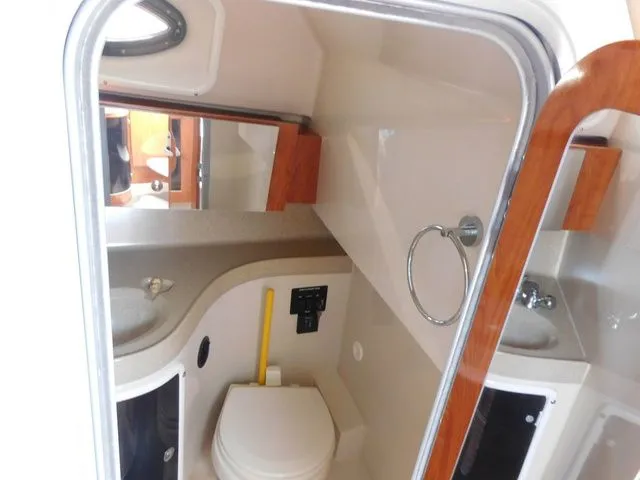 Slide: The Image of Wellcraft 290 Coastal 2015 - 3