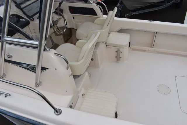 Slide: The Image of Grady-White Adventure 208 2006 - 13