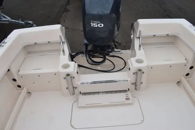 Slide: The Image of Grady-White Adventure 208 2006 - 20