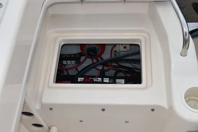 Slide: The Image of Grady-White Adventure 208 2006 - 23