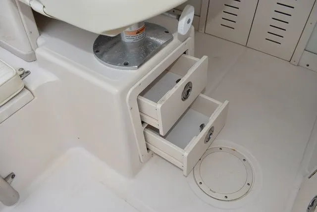 Slide: The Image of Grady-White Adventure 208 2006 - 30