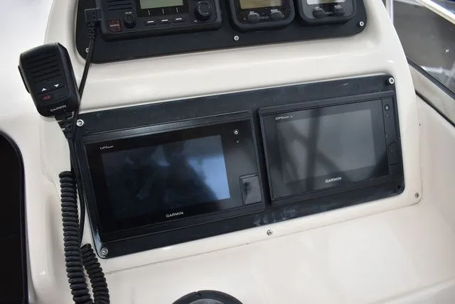 Slide: The Image of Grady-White Adventure 208 2006 - 42