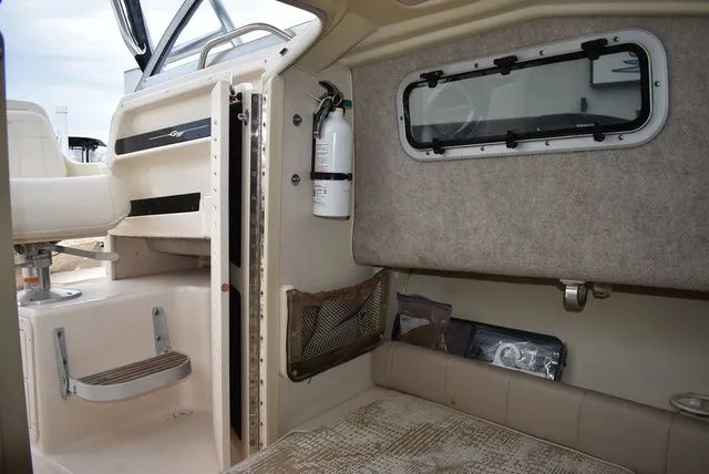 Slide: The Image of Grady-White Adventure 208 2006 - 55