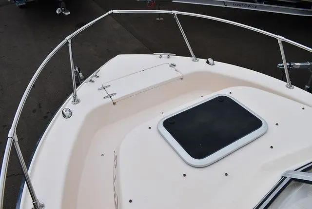 Slide: The Image of Grady-White Adventure 208 2006 - 61