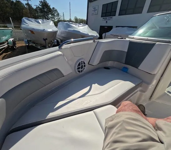 Slide: The Image of Chaparral 21 Surf 2021 - 26