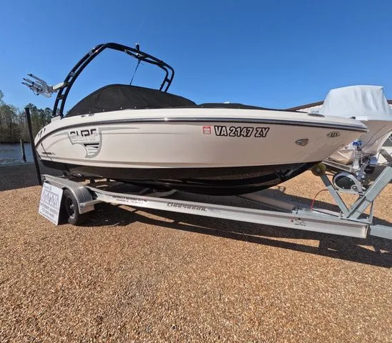Slide: The Image of Chaparral 21 Surf 2021 - 6