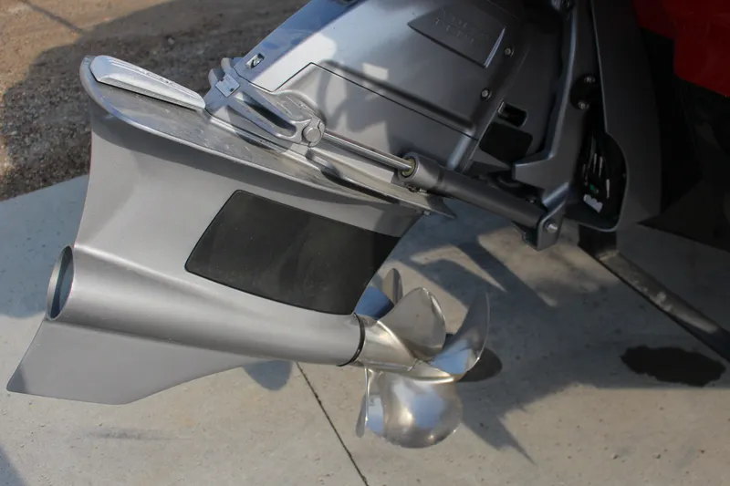 Slide: The Image of Chaparral 21 Surf 2022 - 12