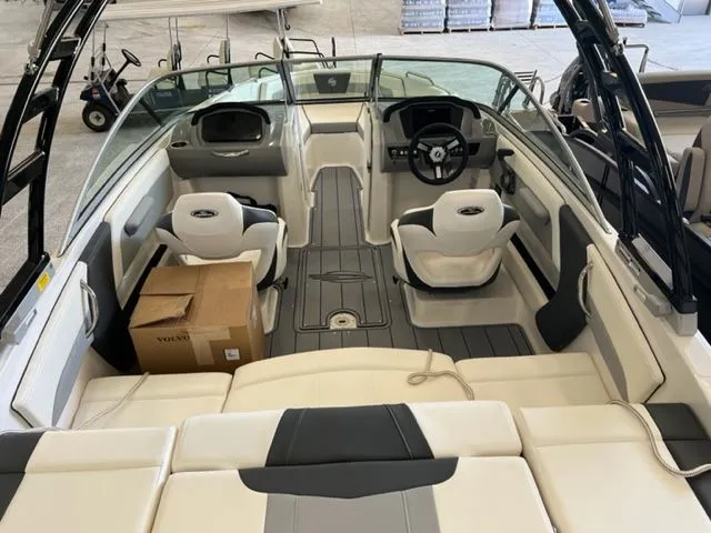 Slide: The Image of Chaparral 21 Surf 2022 - 7