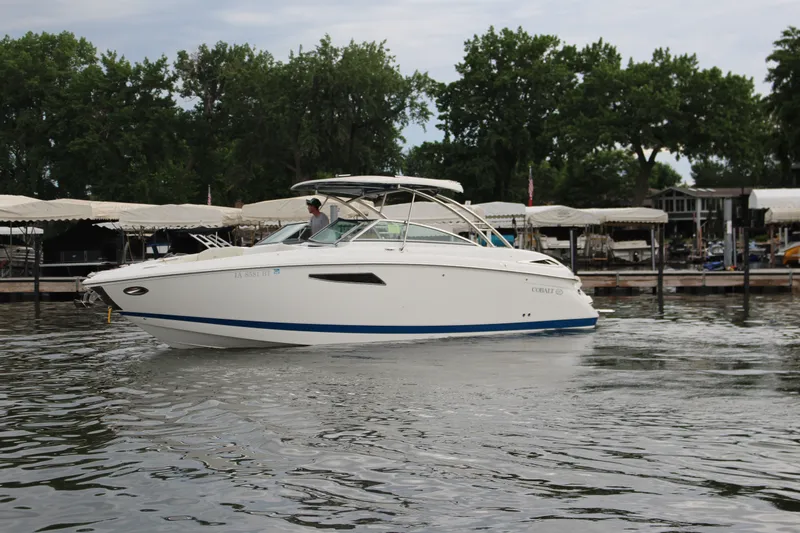 Slide: The Image of Cobalt R35 2018 - 11