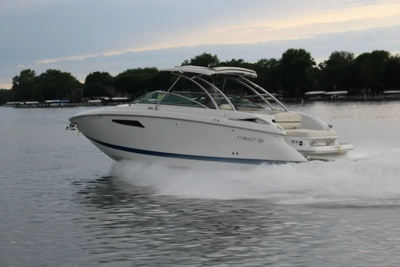 Slide: The Image of Cobalt R35 2018 - 18