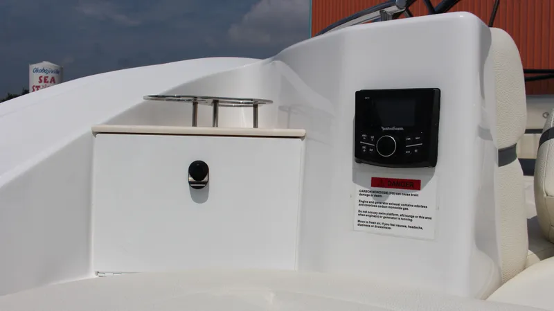 Slide: The Image of Cobalt R35 2018 - 32