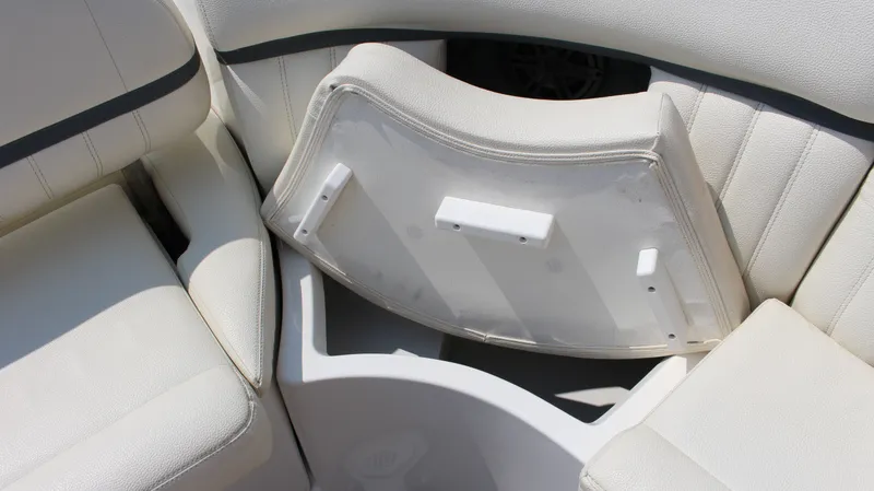 Slide: The Image of Cobalt R35 2018 - 37