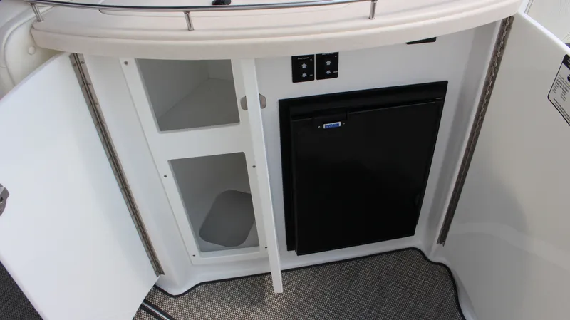 Slide: The Image of Cobalt R35 2018 - 40