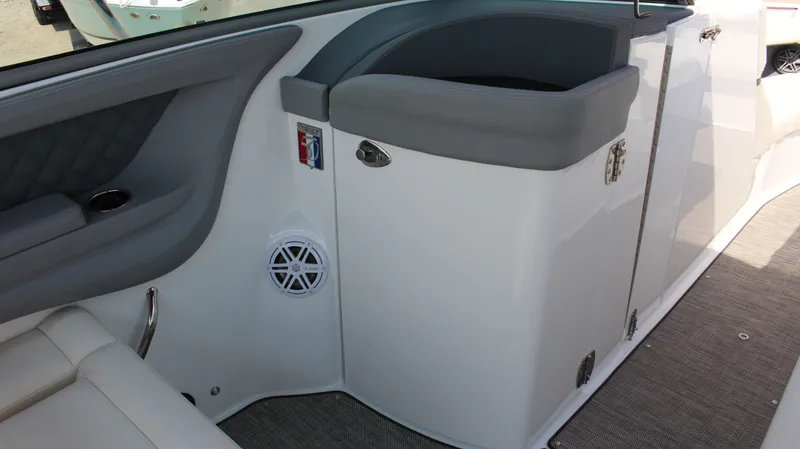 Slide: The Image of Cobalt R35 2018 - 42