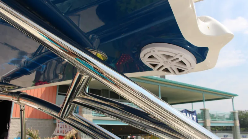 Slide: The Image of Cobalt R35 2018 - 70