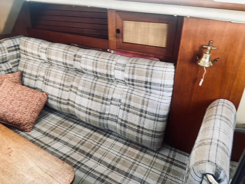 Slide: The Image of CS 33 1981 - 68