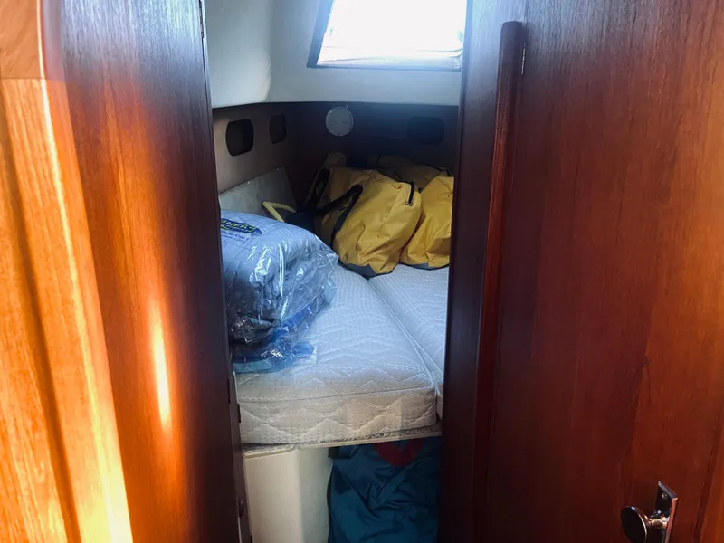 Slide: The Image of CS 33 1981 - 75