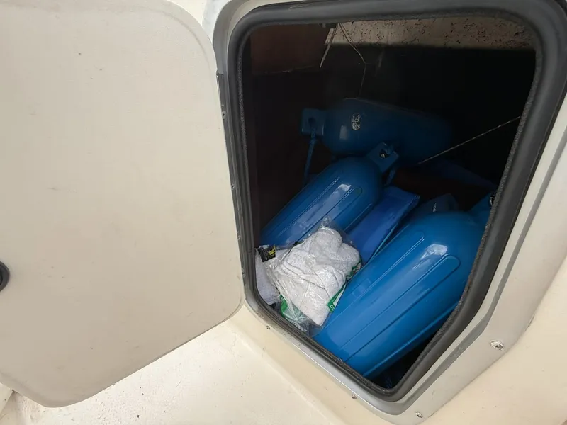 Slide: The Image of Monterey 210 Montura 1998 - 15