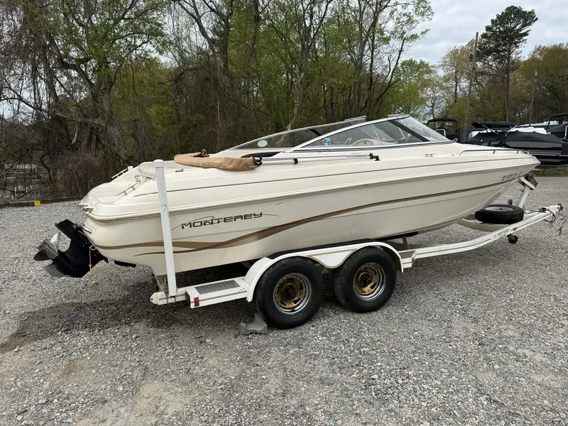 Slide: The Image of Monterey 210 Montura 1998 - 16