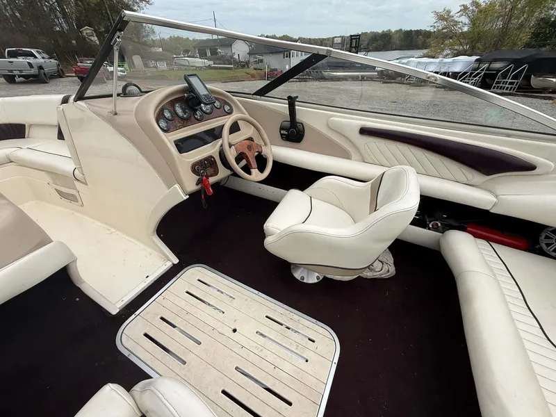 Slide: The Image of Monterey 210 Montura 1998 - 22