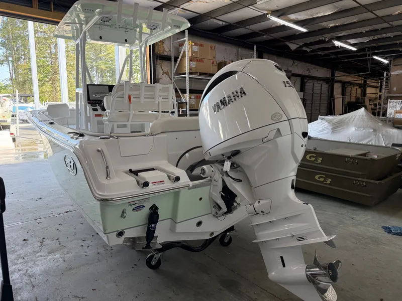 Slide: The Image of Sea Hunt Ultra 219 2026 - 4