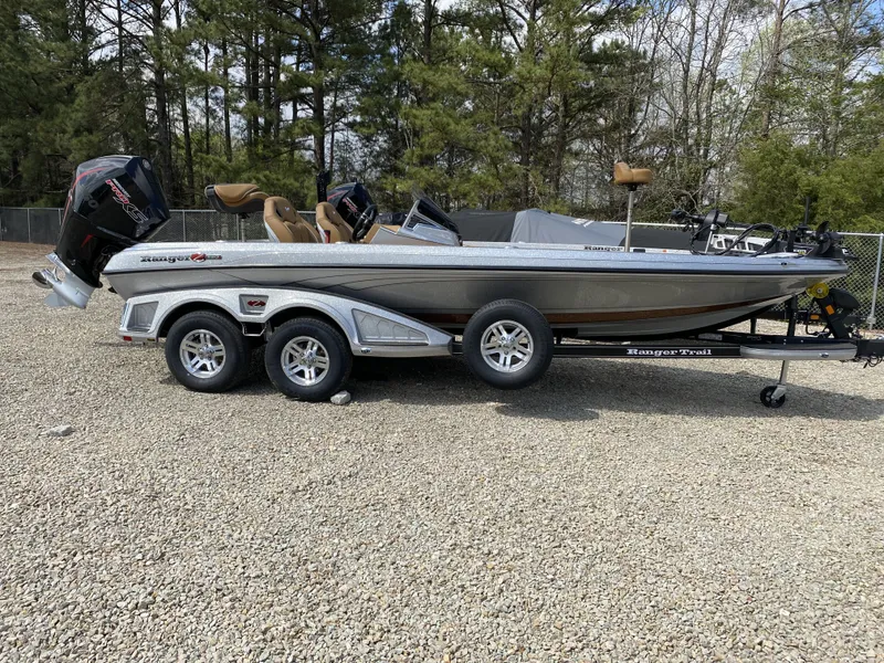 The Image of Ranger Z Comanche Z520R Ultra 2026 - 1