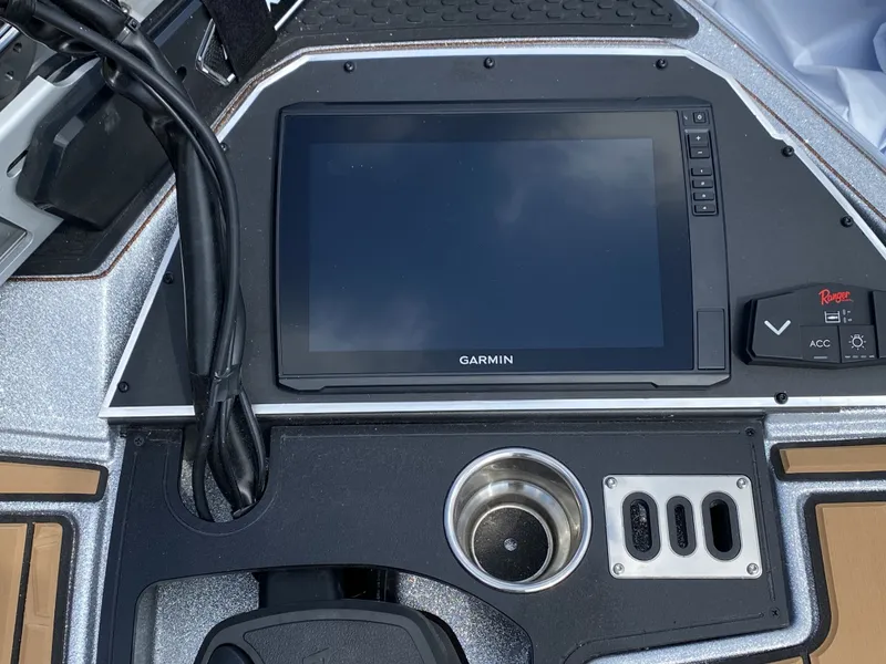 Slide: The Image of Ranger Z Comanche Z520R Ultra 2026 - 11