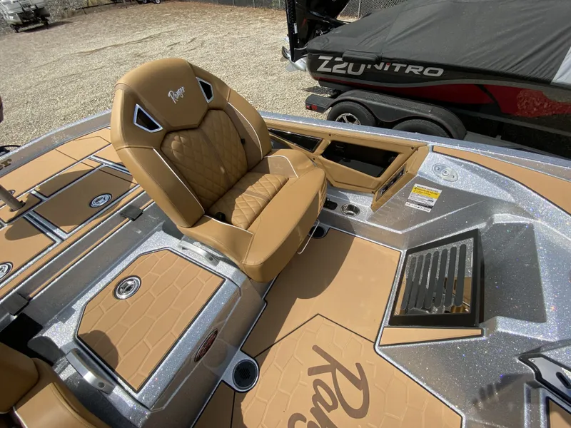 Slide: The Image of Ranger Z Comanche Z520R Ultra 2026 - 6