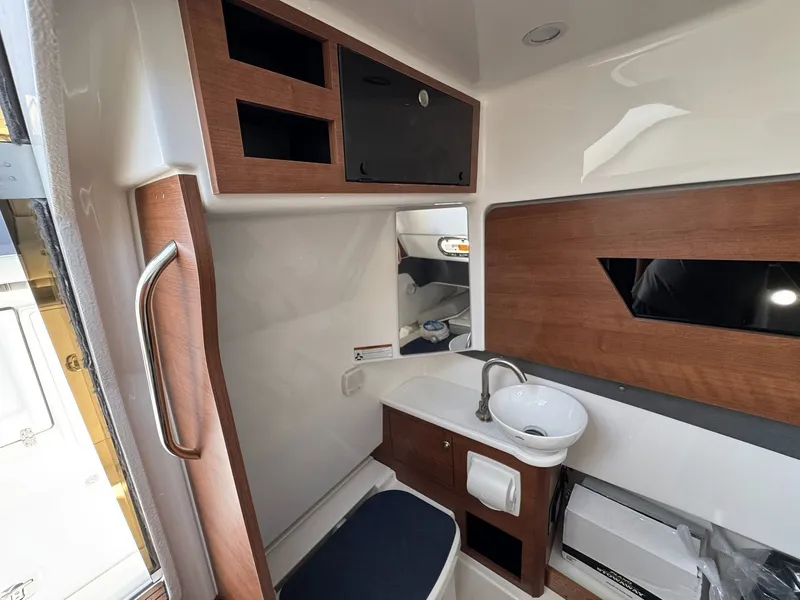 Slide: The Image of Pursuit S 328 Sport 2026 - 28