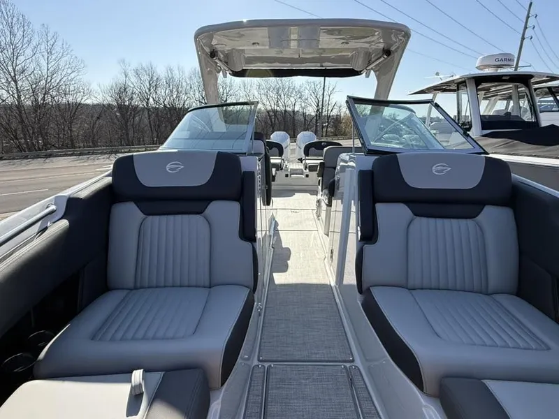 Slide: The Image of Crownline Boats 318 XSS 2026 - 3