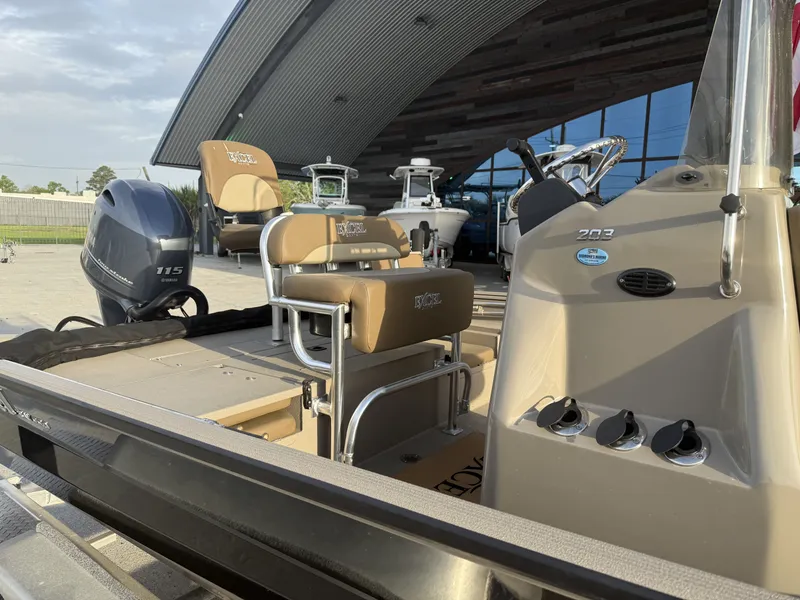 Slide: The Image of Excel 203 Bay Pro 2022 - 5