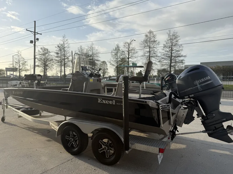 Slide: The Image of Excel 203 Bay Pro 2022 - 8