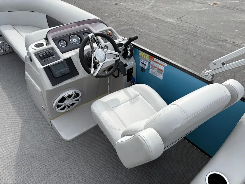 Slide: The Image of Crest Classic LX 200 SLC 2020 - 12