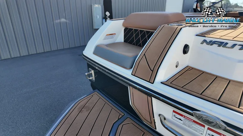 Slide: The Image of Nautique GS24 2021 - 11