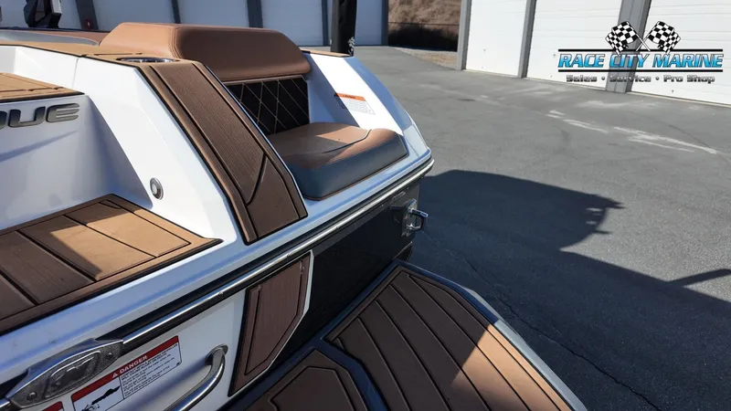 Slide: The Image of Nautique GS24 2021 - 12