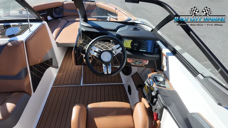 Slide: The Image of Nautique GS24 2021 - 21