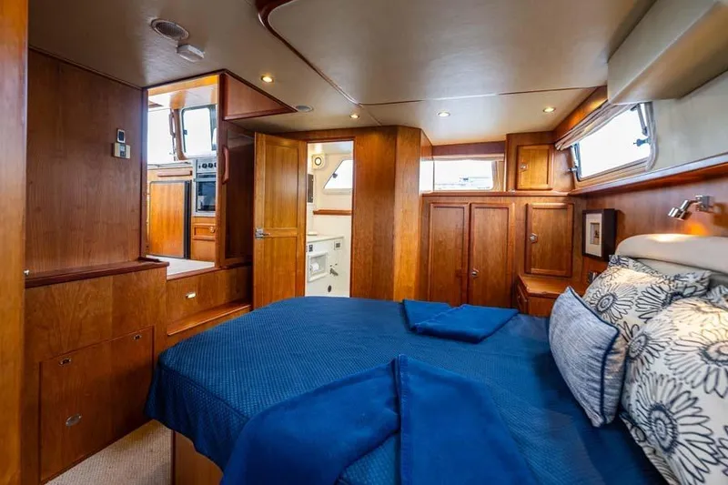 Slide: The Image of Owner's Stateroom - 16