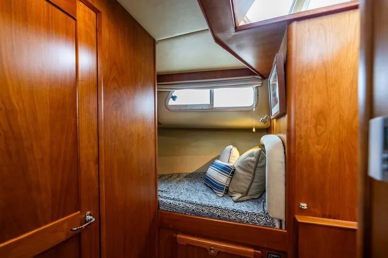 Slide: The Image of Guest Stateroom - 21