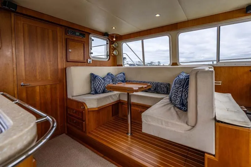 Slide: The Image of Settee - 6