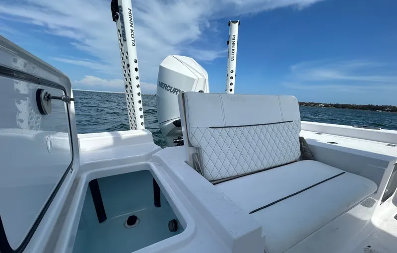 Slide: The Image of Sportsman Masters 247OE Bay Boat 2024 - 15