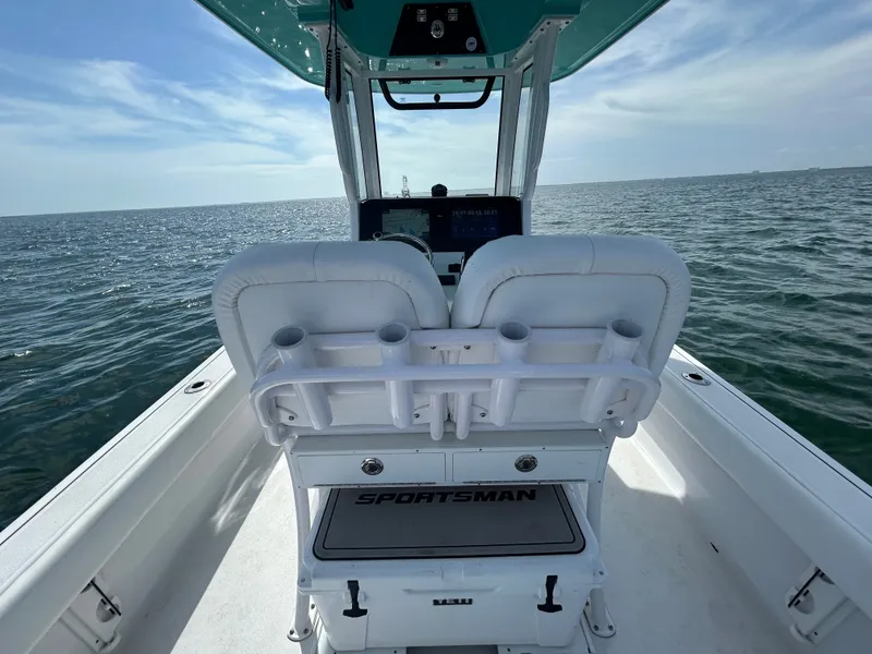 Slide: The Image of Sportsman Masters 247OE Bay Boat 2024 - 16