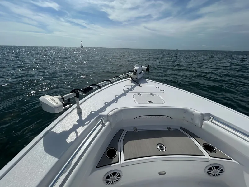 Slide: The Image of Sportsman Masters 247OE Bay Boat 2024 - 22