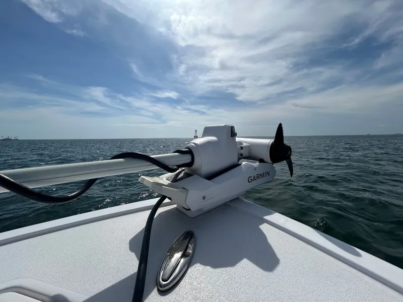 Slide: The Image of Sportsman Masters 247OE Bay Boat 2024 - 23