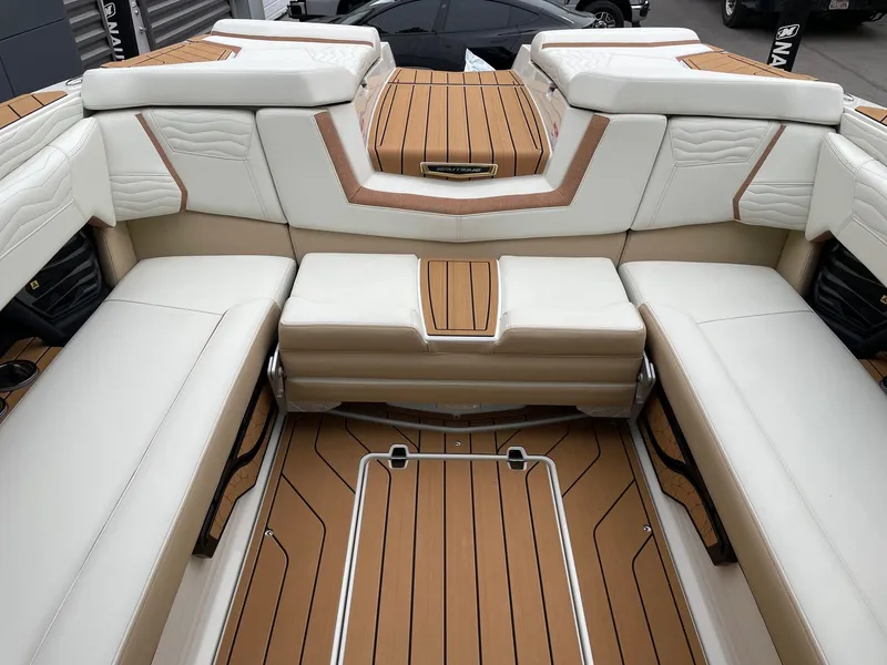 Slide: The Image of Nautique G25 2026 - 8