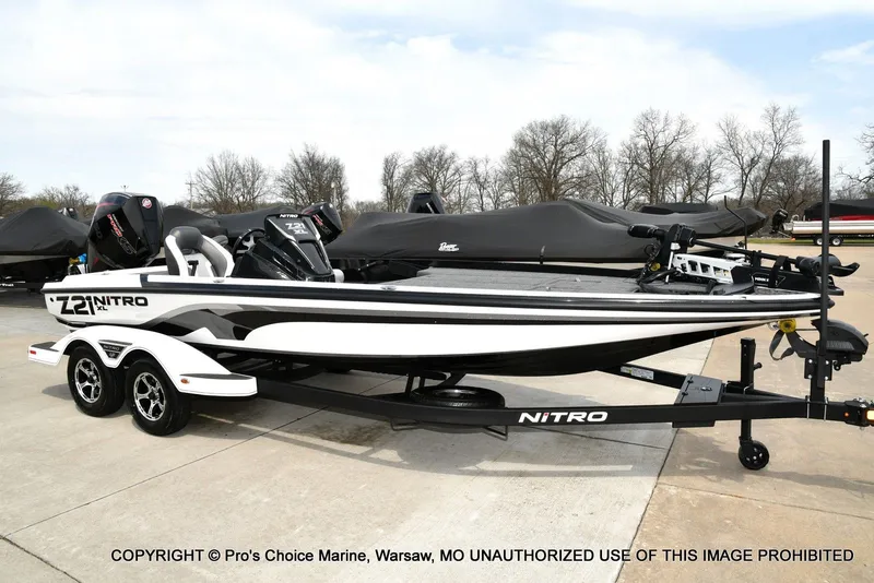 The Image of 2026 Nitro Z21 XL boat on trailer, side view. - 1