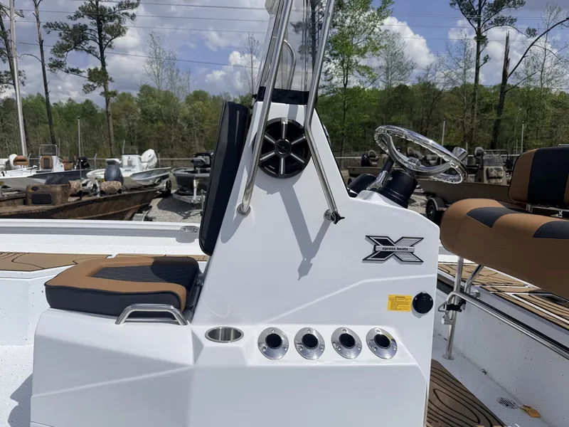 Slide: The Image of Xpress Hyper-Lift Series H22B-200HP-LOADED boat, steering console, 2026 model. - 4