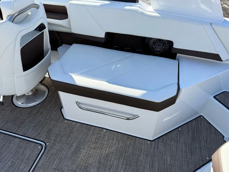 Slide: The Image of Cobalt R6 2026 - 1010