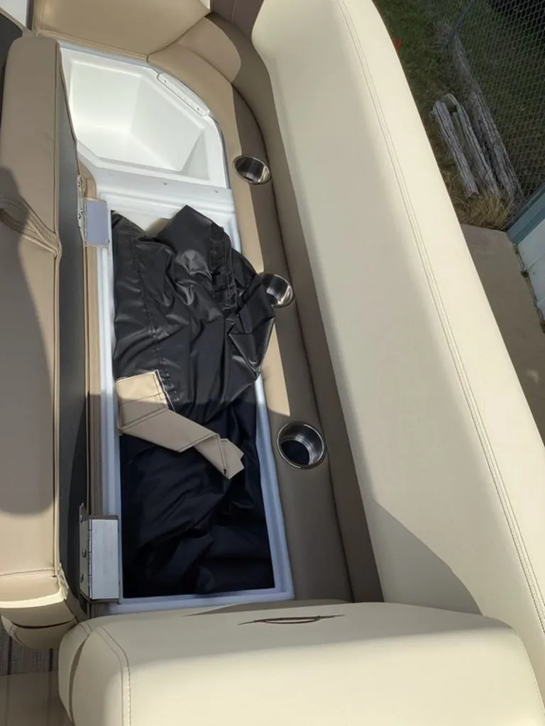 Slide: The Image of SunCatcher Select 322RF 2026 - 17